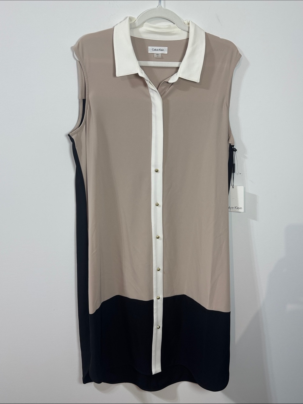 (Sizes 14,16) Calvin Klein Khaki, Black and Cream Shirt Dress - Picture 5 of 12